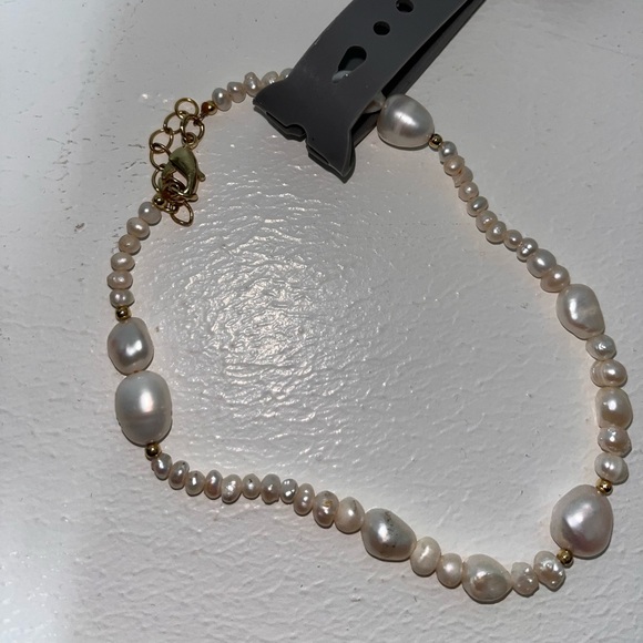 Baroque pearl bracelet with gold clasp. Adjustable. - Picture 5 of 5